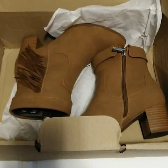 The Christy Bootie - Picture 6 of 7